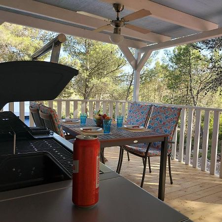 Philomena Mobile Home Camping Pašman 외부 사진